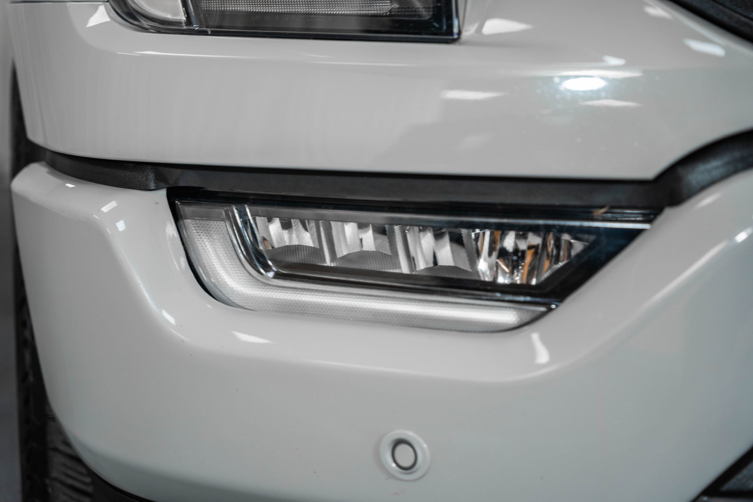 Certified 2023 Ford F150 Lariat w/ Equipment Group 502A High image 15