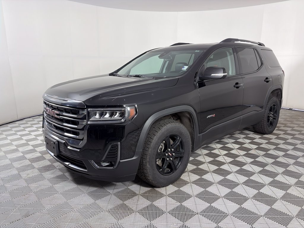 Used 2023 GMC Acadia AT4 w/ Technology Package AWD/4WD image 3