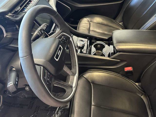 Used 2023 Jeep Grand Cherokee 4WD 4xe w/ Luxury Tech Group II image 20
