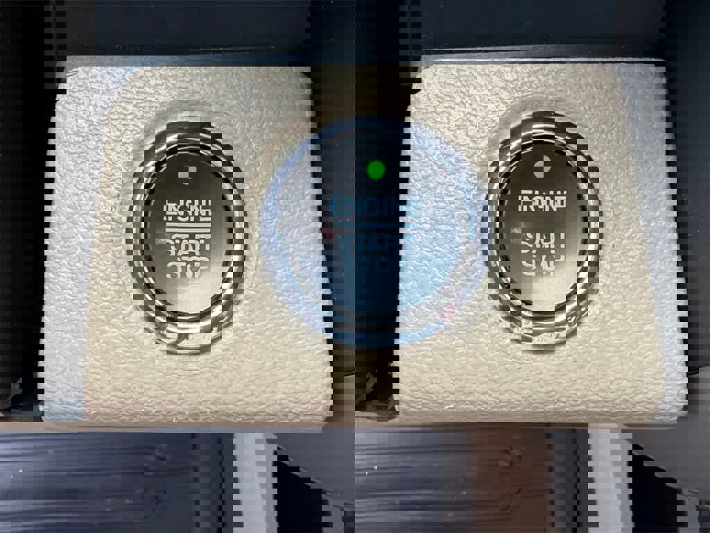 Certified 2020 Ford F150 Lariat w/ Equipment Group 502A Luxury image 29