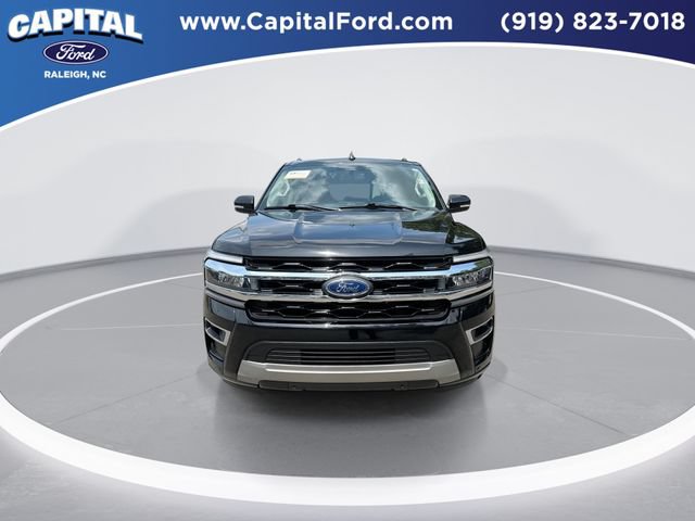 Certified 2024 Ford Expedition Max Limited RWD image 3