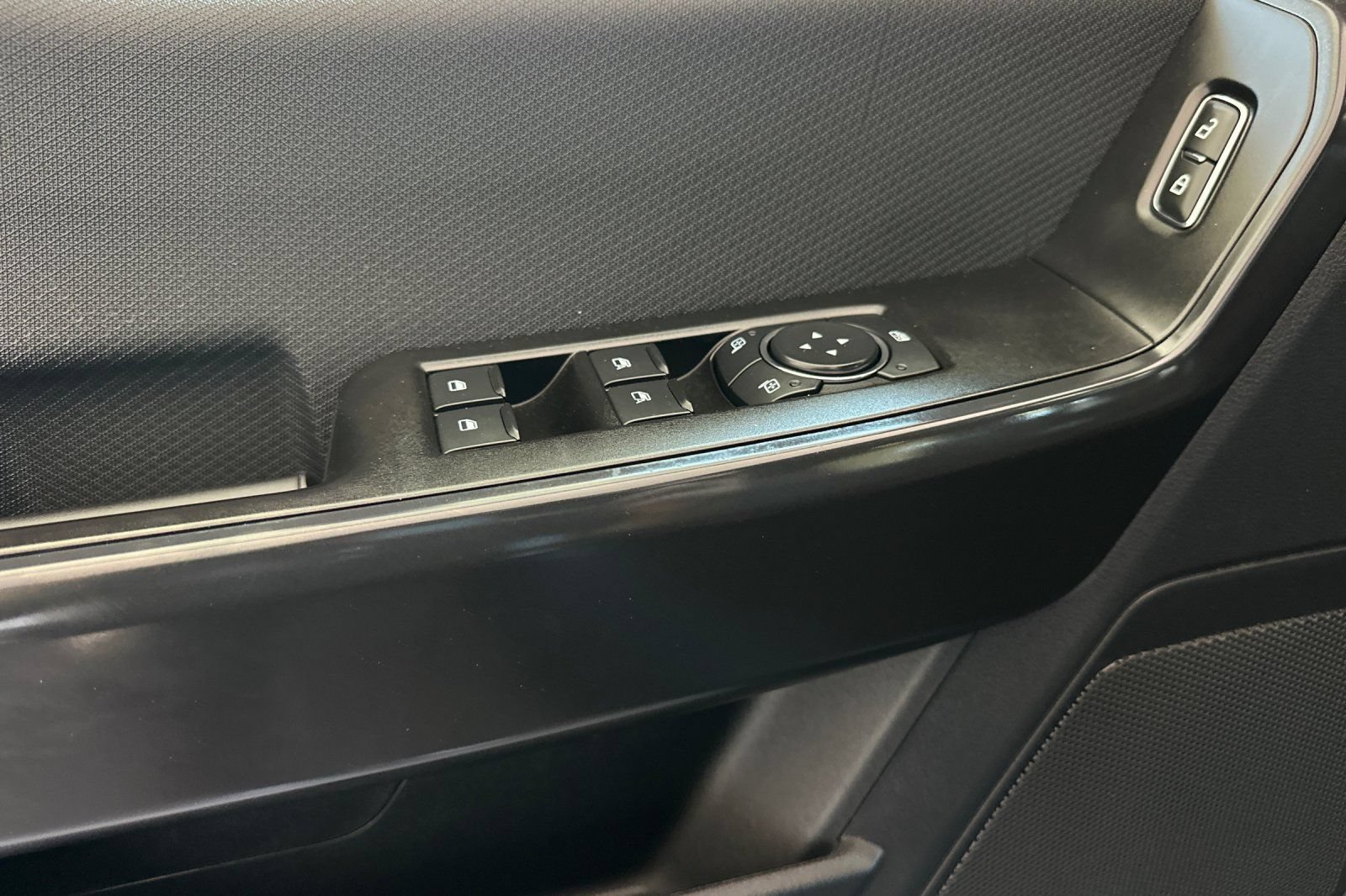 Certified 2022 Ford F150 XL w/ STX Appearance Package AWD/4WD image 10