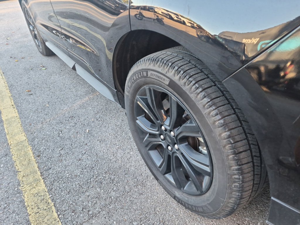 Certified 2024 Ford Edge SE w/ Black Appearance Package AWD/4WD image 10