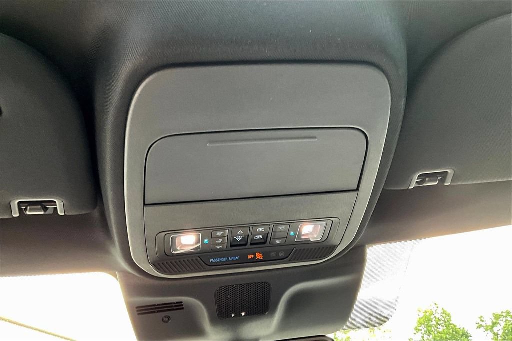 Certified 2025 Ford Expedition Max Platinum w/ Stealth Performance Package AWD/4WD image 17