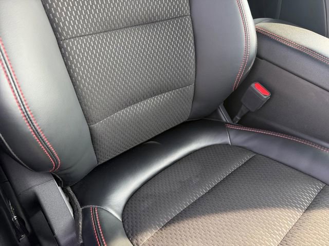 Certified 2025 Ford Escape ST-Line image 15