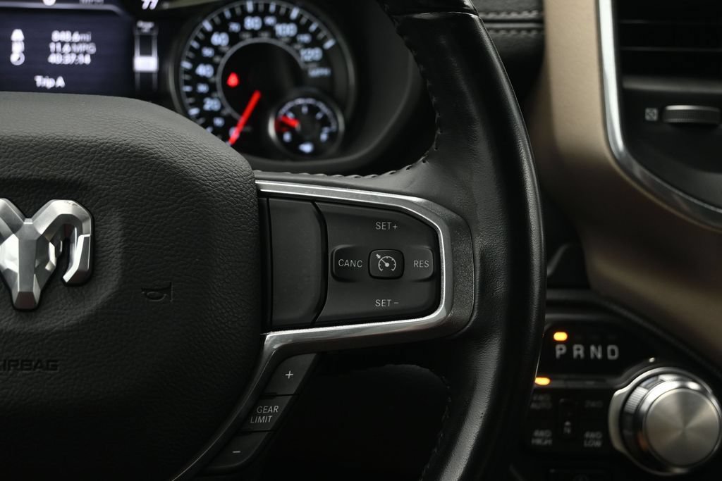 Used 2022 RAM 1500 Laramie AWD/4WD image 22