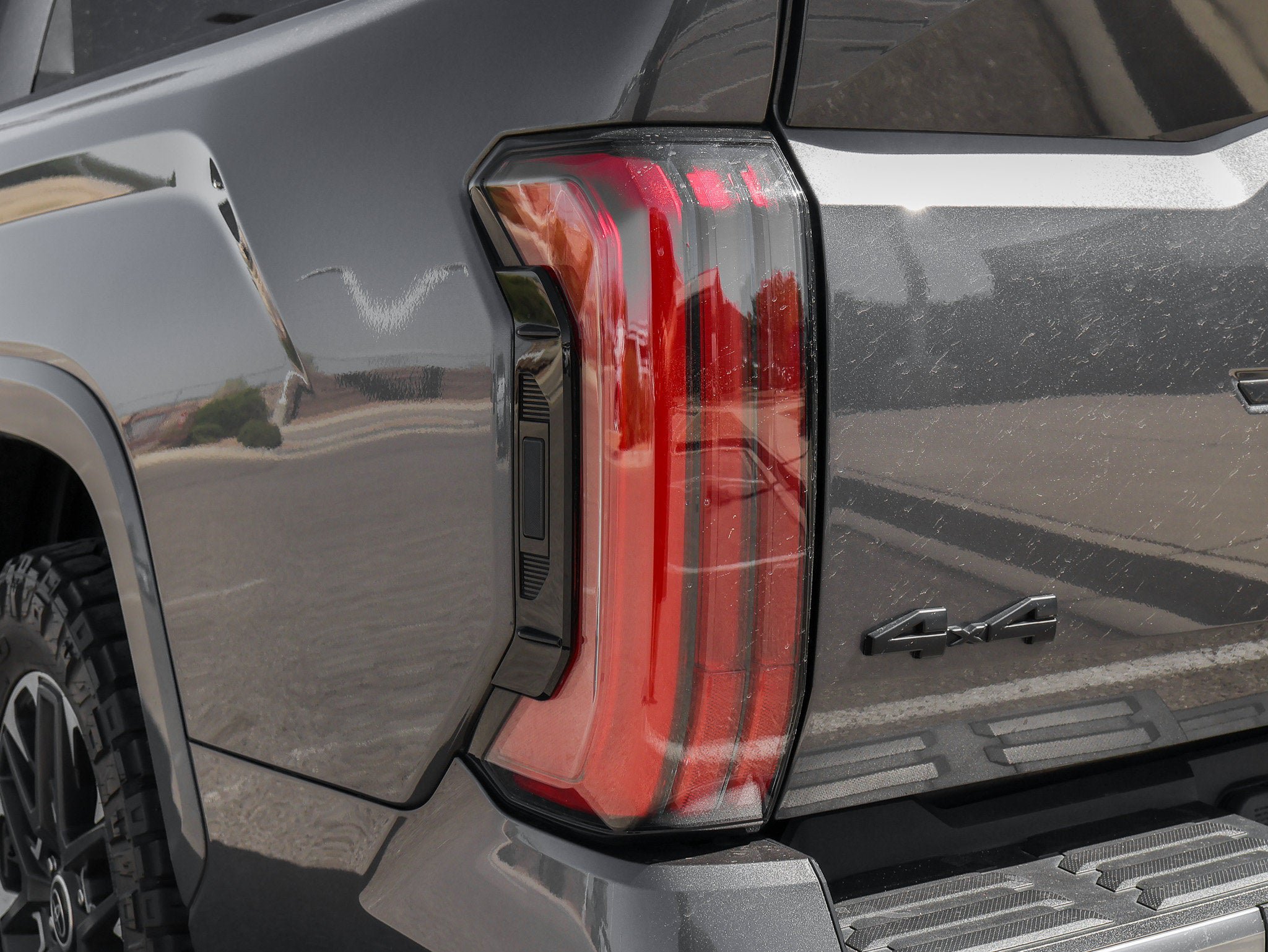 Used 2023 Toyota Tundra Limited AWD/4WD image 18