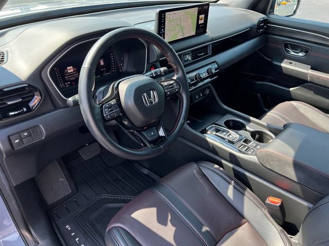 Used 2026 Honda Pilot Black Edition image 33