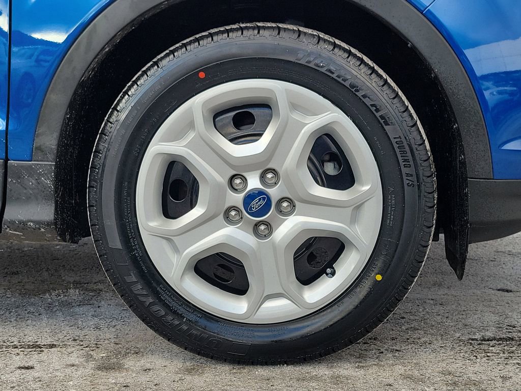 Certified 2019 Ford Escape S image 9