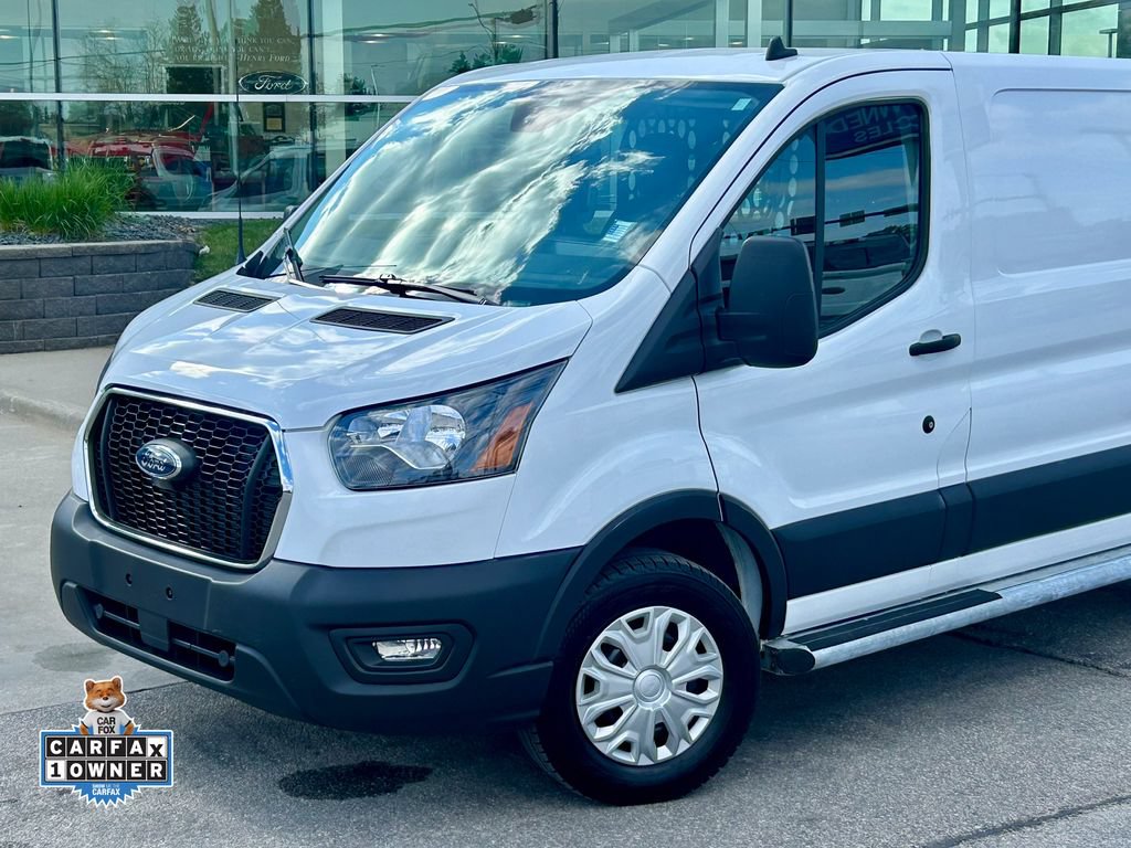 Certified 2025 Ford Transit 250 Low Roof w/ Exterior Upgrade Package RWD image 2
