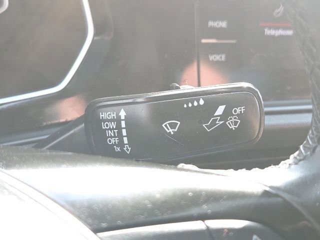 Used 2019 Volkswagen Jetta SEL FWD image 35