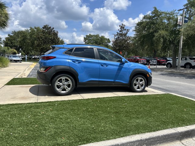 Used 2022 Hyundai Kona SEL w/ Cargo Package AWD/4WD image 4
