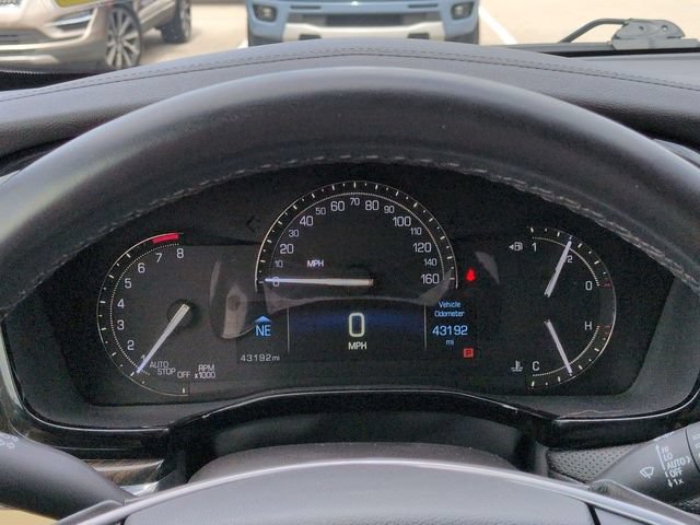 Used 2019 Cadillac XT5 FWD image 24