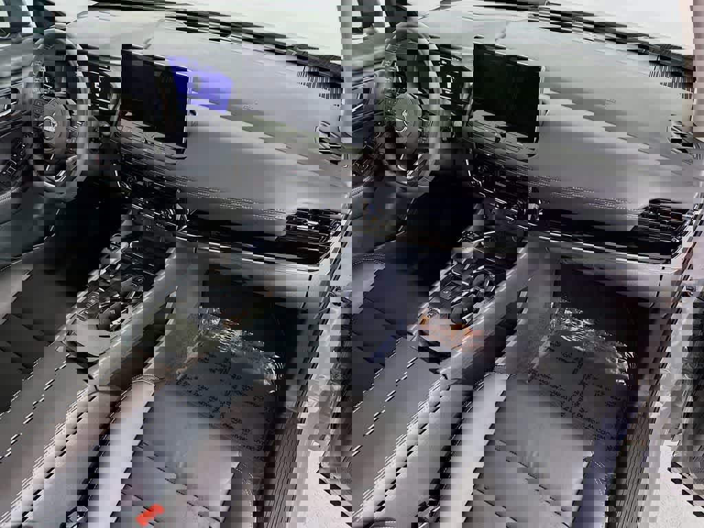 Used 2024 Nissan Rogue SL image 33