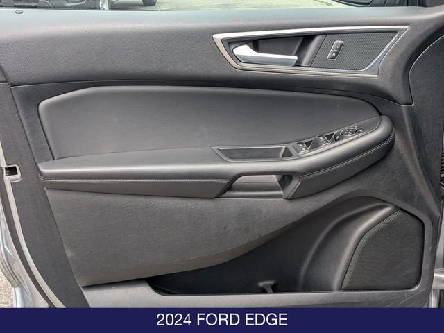 Certified 2024 Ford Edge SEL AWD/4WD image 10