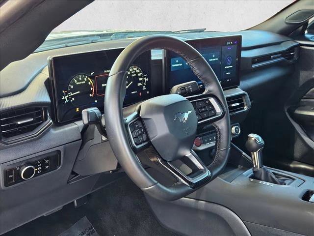 Certified 2025 Ford Mustang Coupe RWD image 10