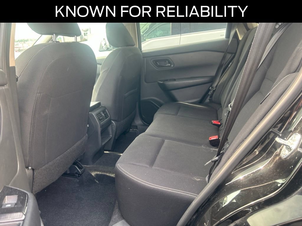 Used 2024 Nissan Rogue S AWD/4WD image 20
