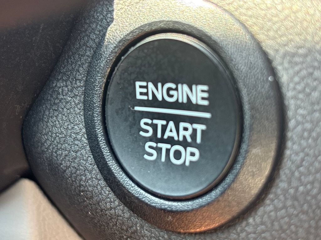 Certified 2023 Ford Escape Active FWD image 9