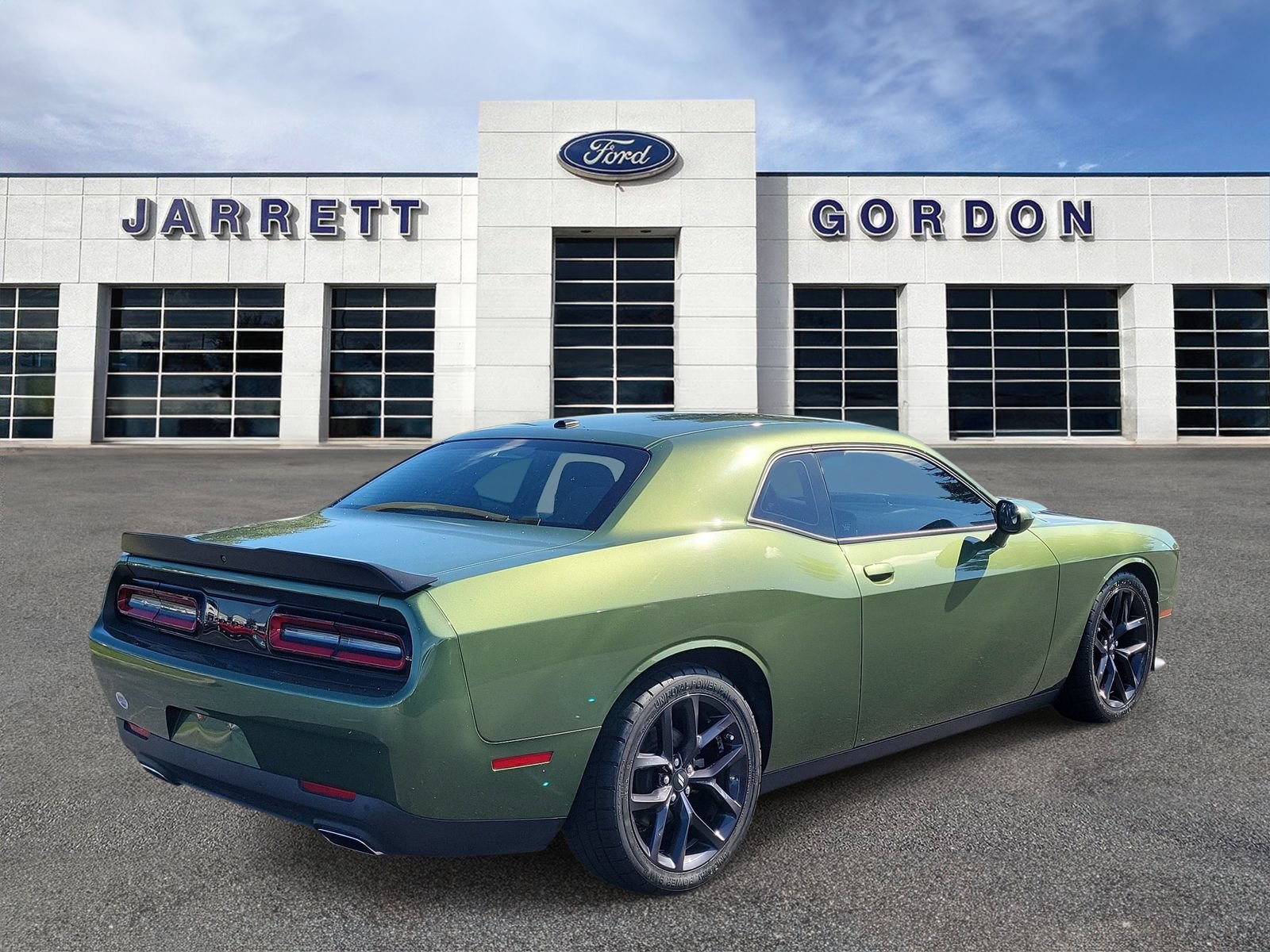 Used 2023 Dodge Challenger GT w/ Blacktop Package RWD image 4