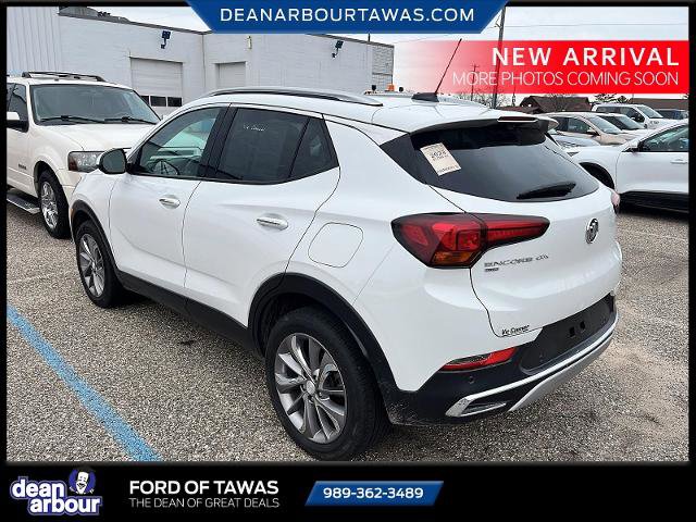 Used 2023 Buick Encore GX Essence w/ Advanced Technology Package AWD/4WD image 4