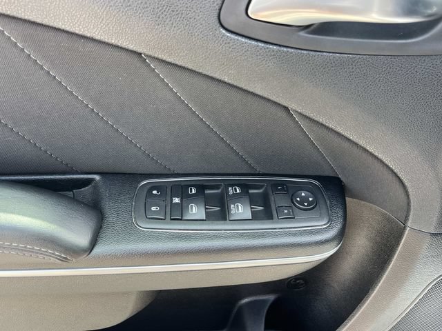 Used 2022 Dodge Charger SXT RWD image 29