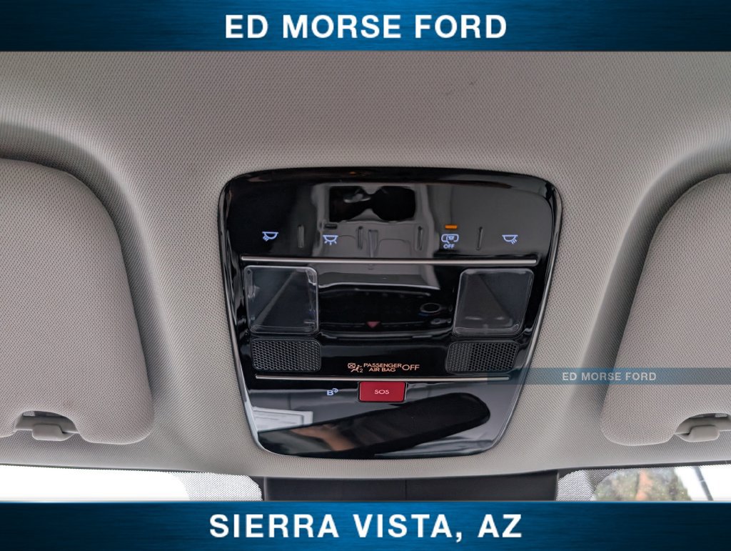 Used 2025 Hyundai Santa Fe SEL FWD image 21