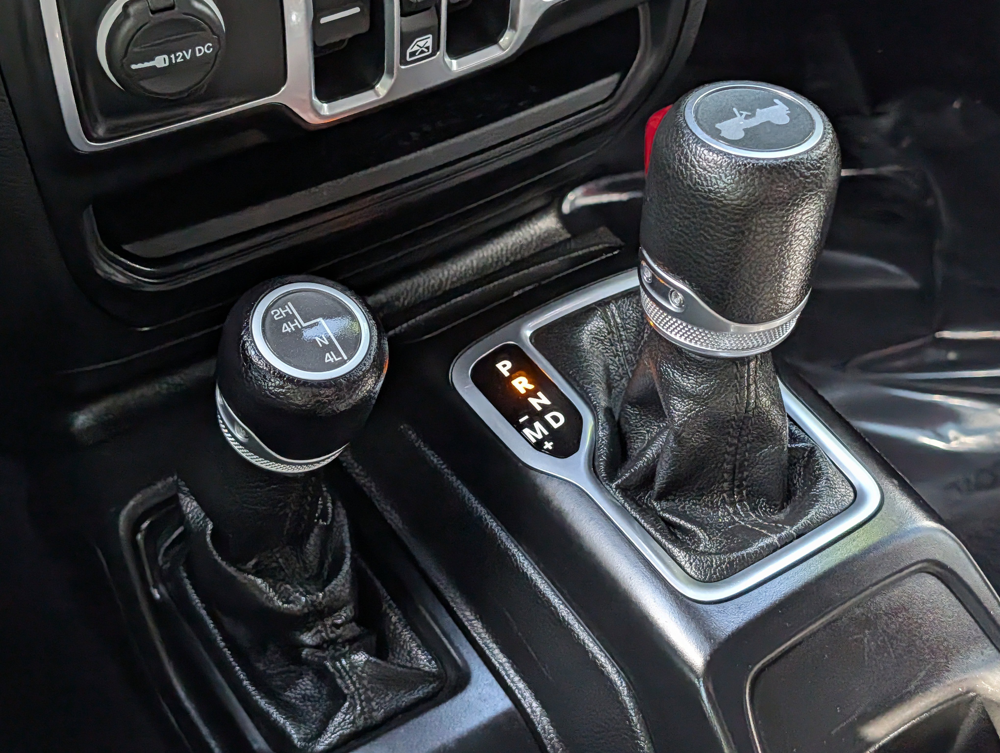 Used 2020 Jeep Wrangler Unlimited Sport S image 35