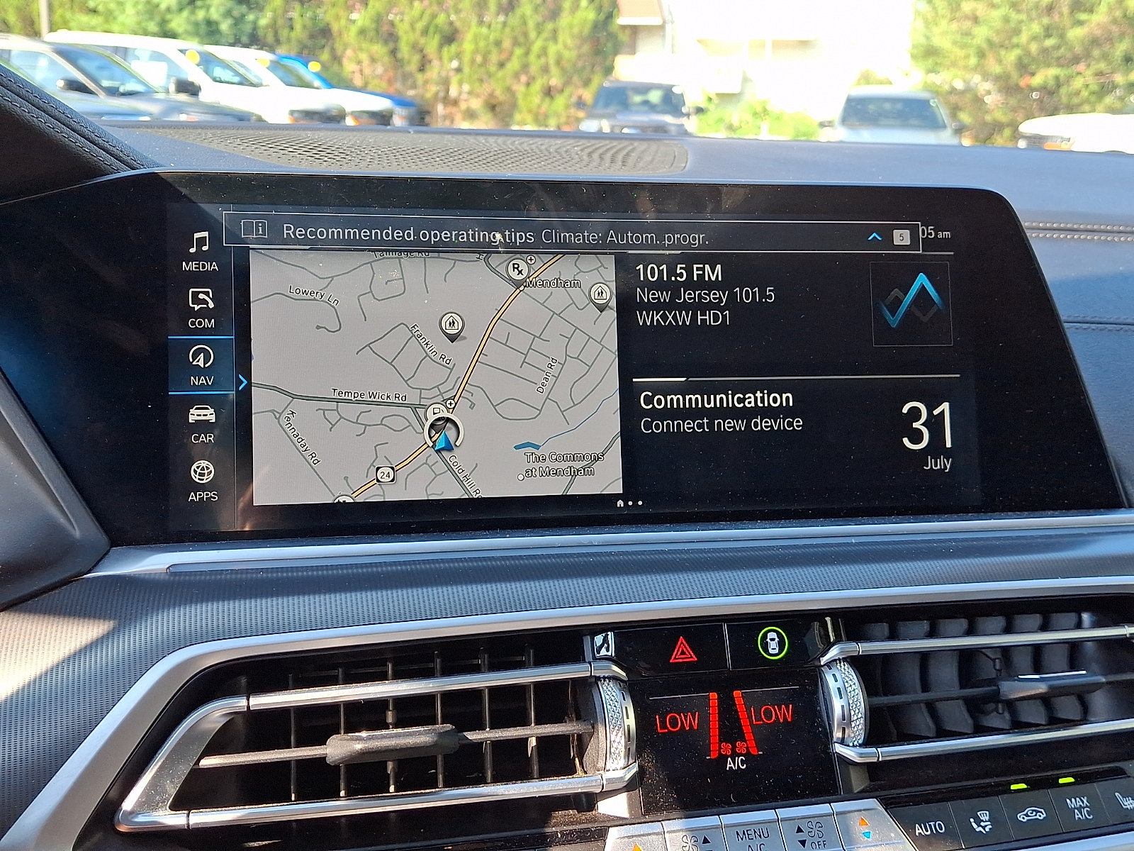Used 2021 BMW X5 xDrive45e w/ Parking Assistance Package AWD/4WD image 18