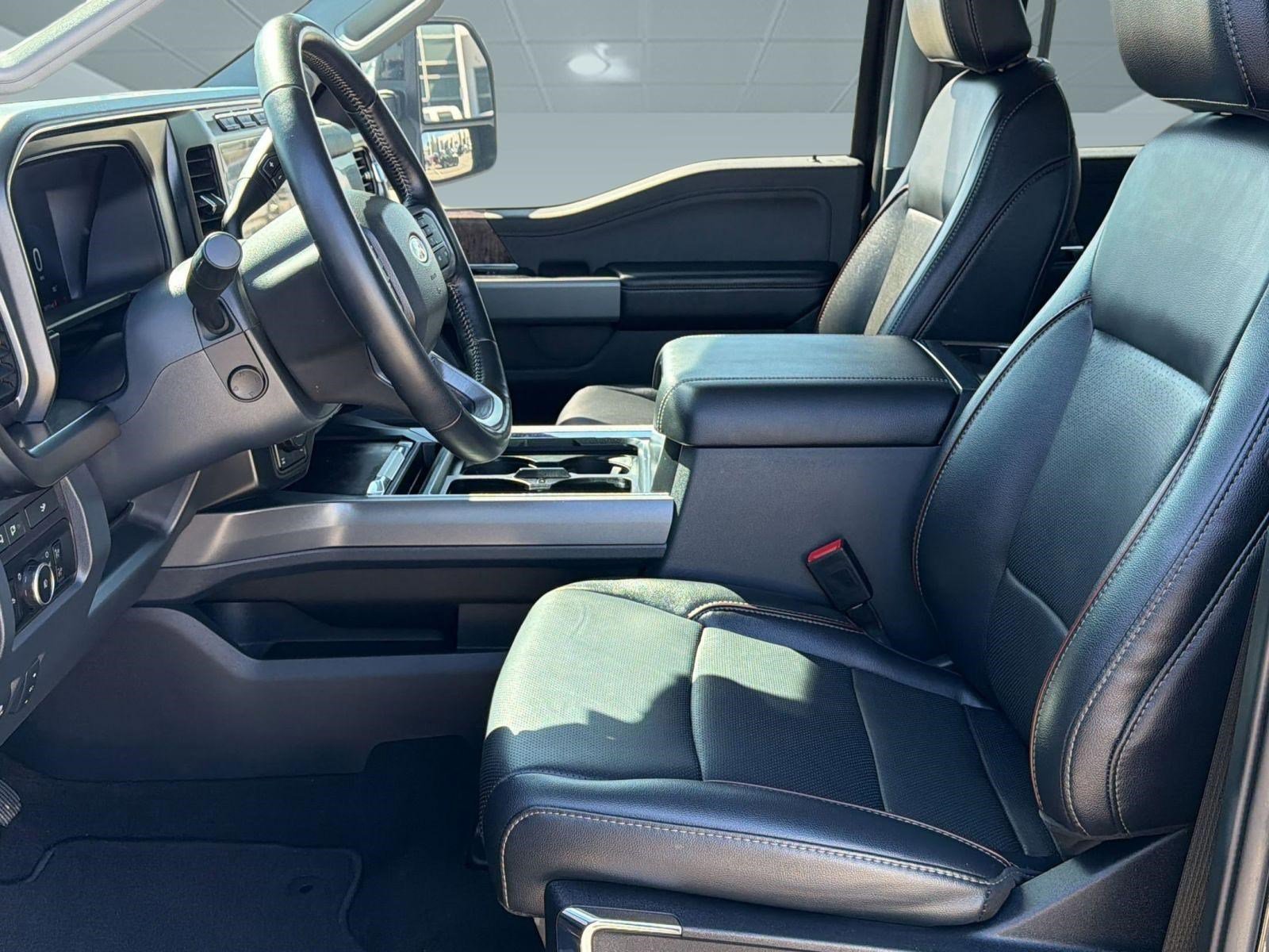 Certified 2024 Ford F250 Lariat w/ Black Appearance Package image 24