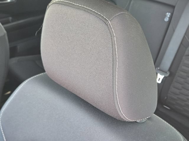Used 2022 Nissan Pathfinder SV AWD/4WD image 14