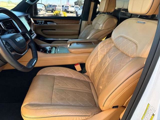 Used 2023 Jeep Grand Wagoneer L Series III w/ Rear Seat Video Group 1 image 17