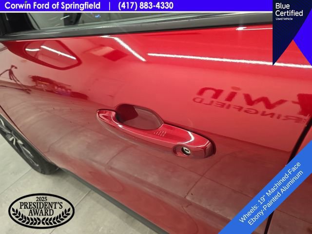 Certified 2021 Ford Escape SE w/ SE Sport Appearance Package image 19