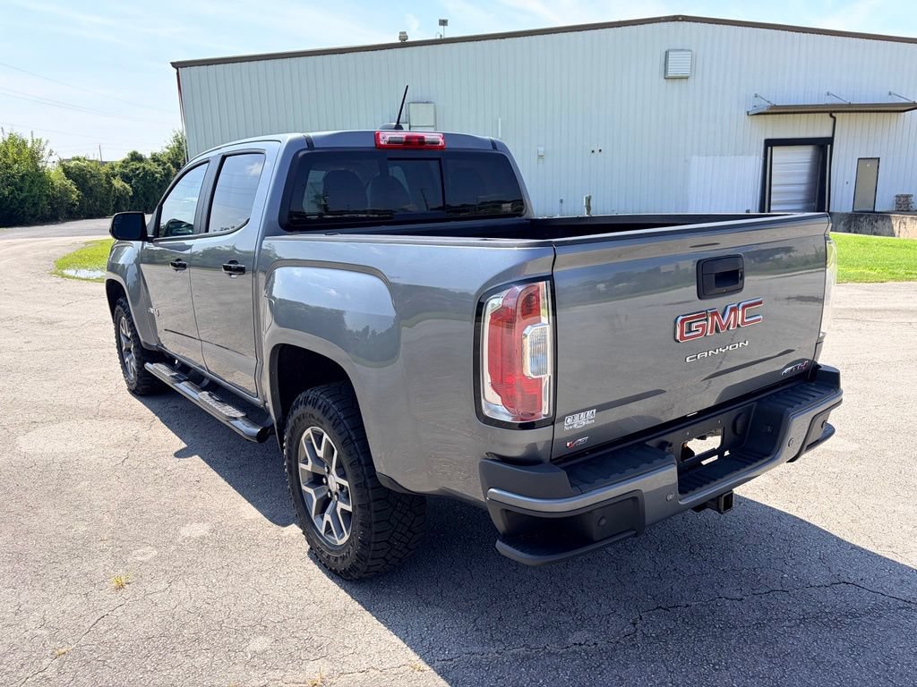 Used 2022 GMC Canyon AT4 w/ Trailering Package AWD/4WD image 4