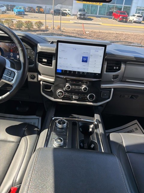 Certified 2024 Ford Expedition Max XLT image 32
