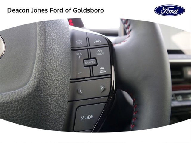 Used 2024 Toyota Prius Prime XSE Premium image 24