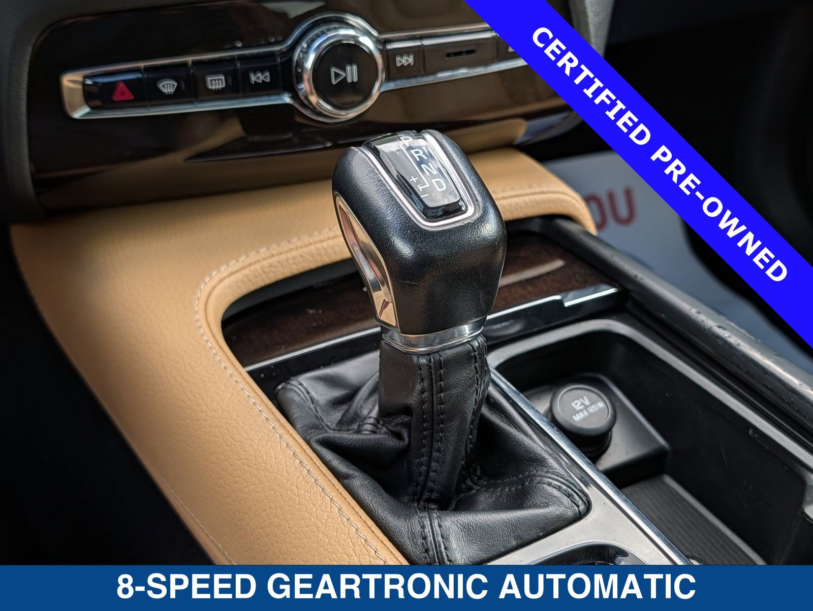 Used 2018 Volvo XC90 T5 Momentum w/ Convenience Package FWD image 37