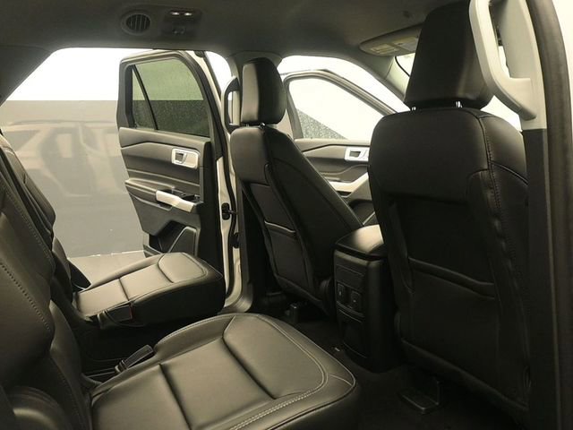 Certified 2024 Ford Explorer XLT w/ Equipment Group 202A image 16