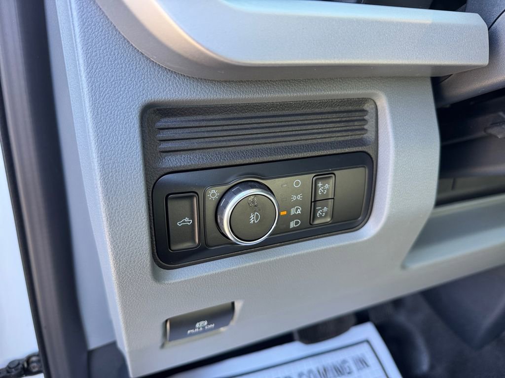 Certified 2024 Ford F250 XL w/ XL Off-Road Package image 31