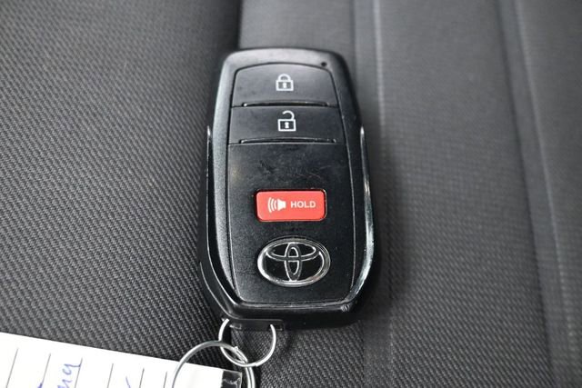 Used 2024 Toyota Tacoma TRD Off-Road AWD/4WD image 29