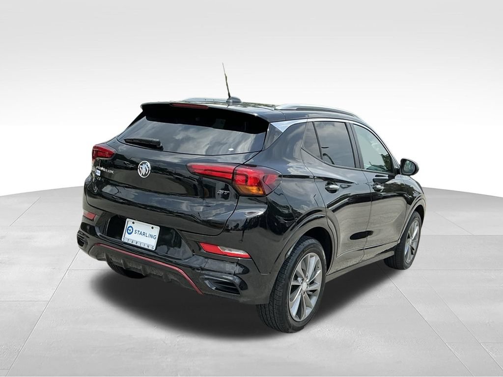 Used 2023 Buick Encore GX Select w/ Sport Touring Package FWD image 8