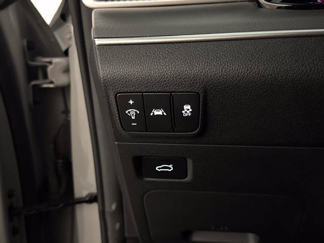Used 2024 Kia K5 GT-Line w/ GT-Line Premium Package FWD image 18