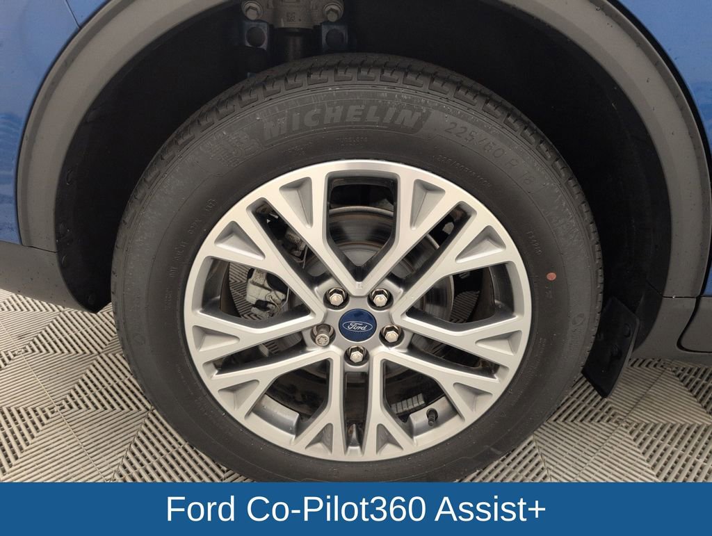 Certified 2022 Ford Escape SEL FWD image 18