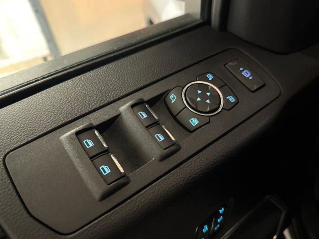 Certified 2021 Ford F350 Lariat w/ Lariat Value Package image 18