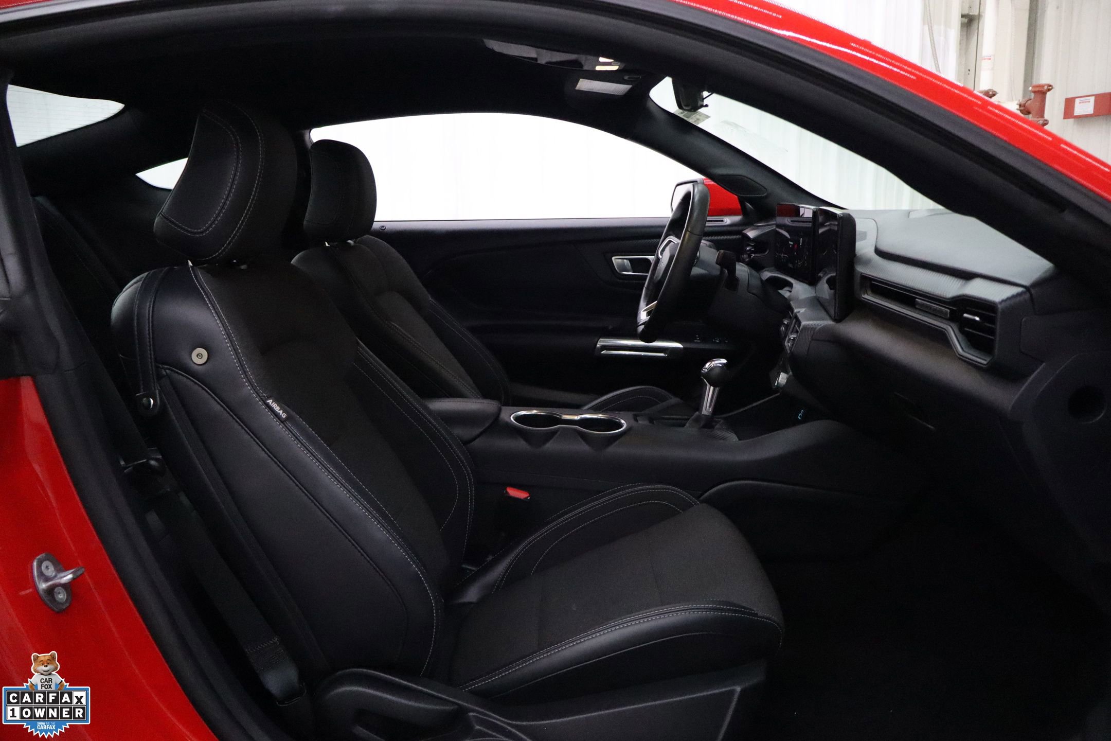 Certified 2024 Ford Mustang Coupe image 25