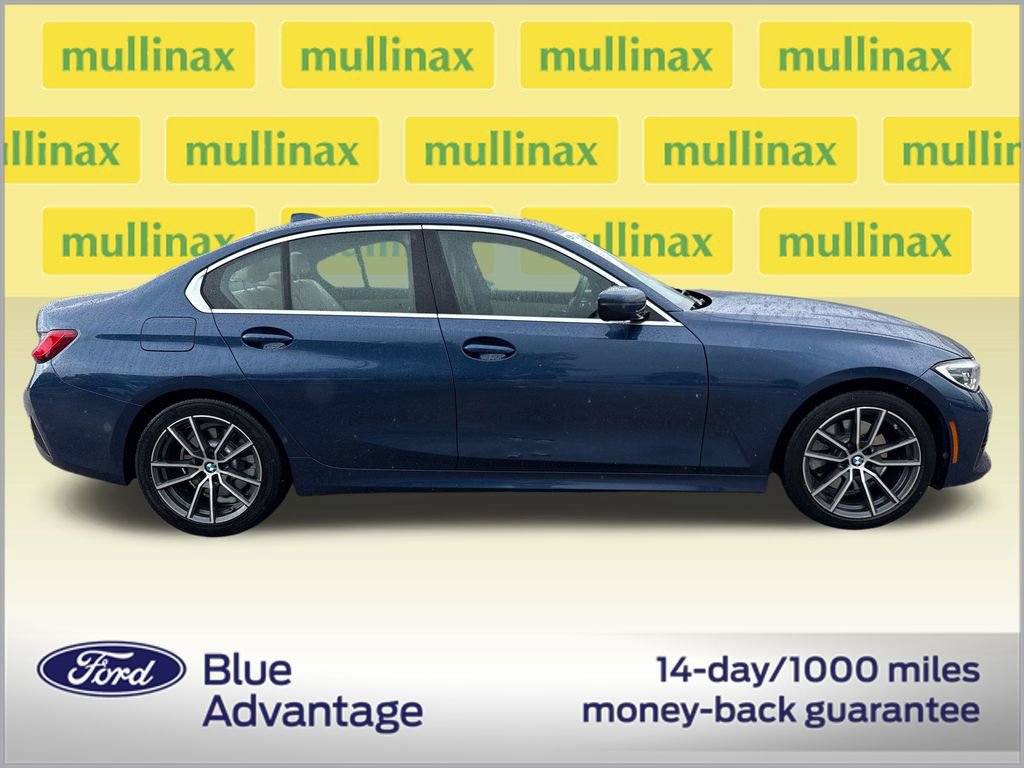 Used 2021 BMW 330i Sedan w/ Convenience Package RWD image 2