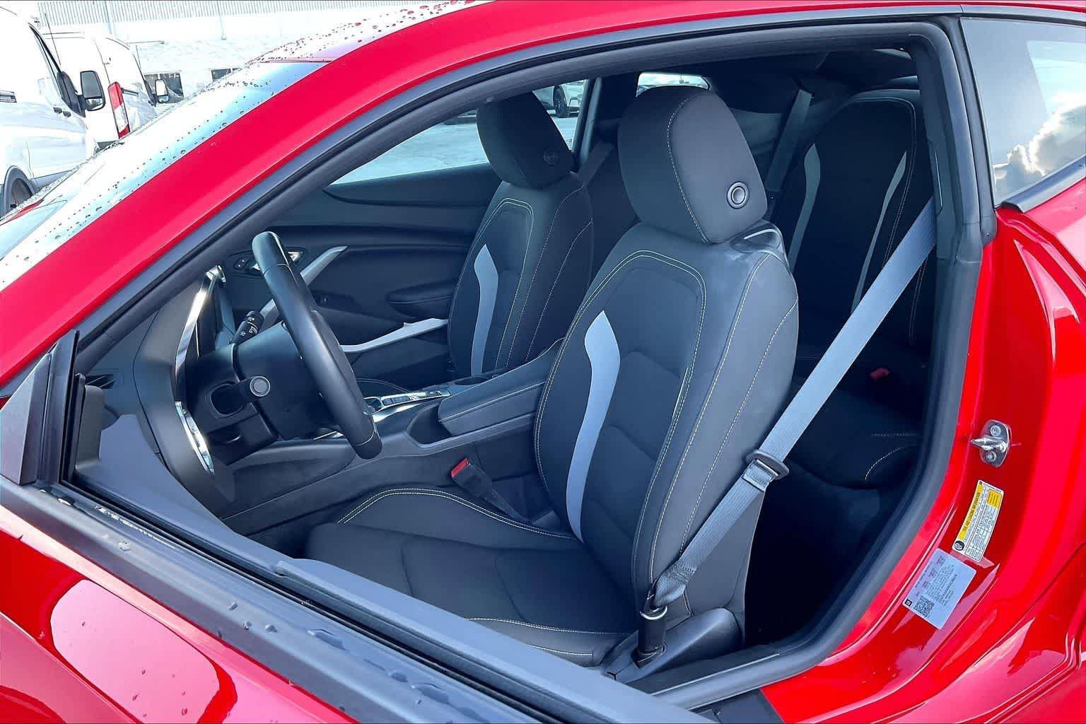 Used 2019 Chevrolet Camaro LS RWD image 11