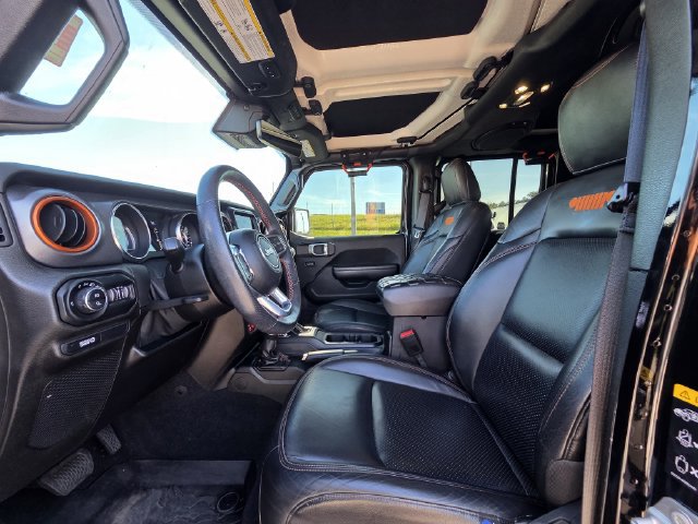 Used 2021 Jeep Gladiator Mojave w/ Dual Top Group AWD/4WD image 12