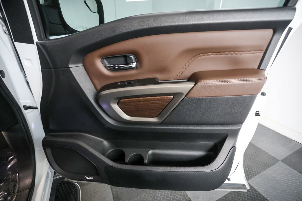 Used 2024 Nissan Titan Platinum Reserve w/ Moonroof Package image 29