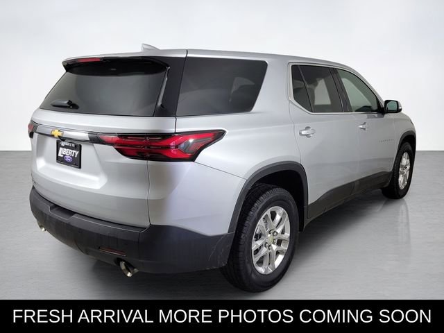 Used 2022 Chevrolet Traverse LS video 3