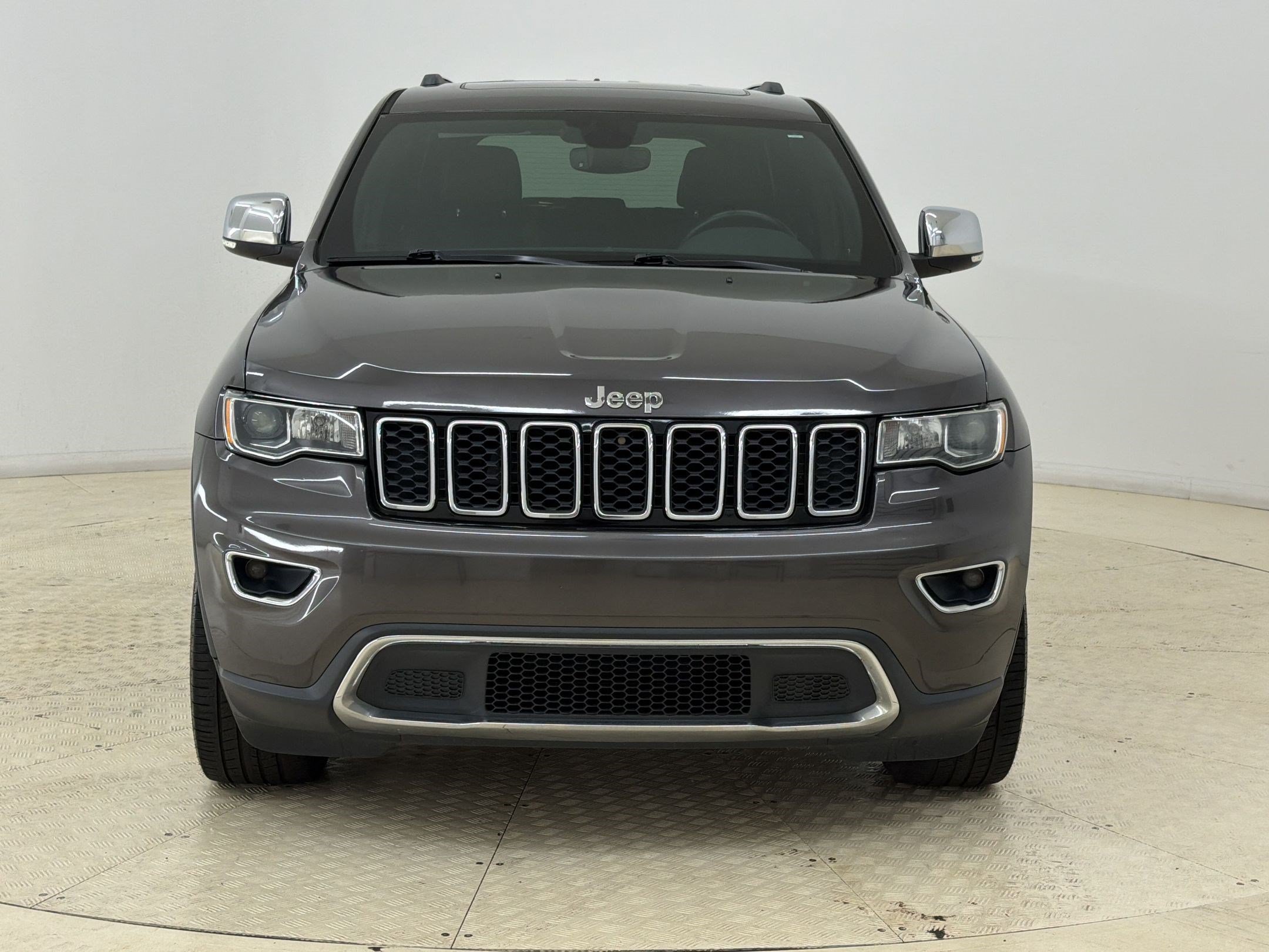 Used 2020 Jeep Grand Cherokee Limited w/ Trailer Tow Group IV AWD/4WD image 6